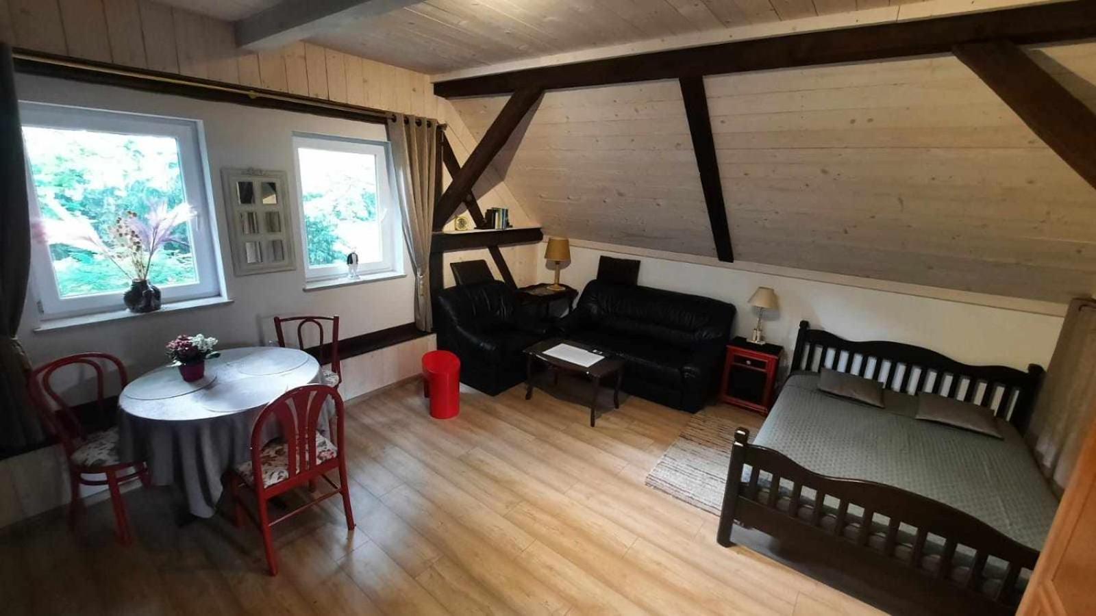 Apartament Jelen W Smokingu Sulow  Bagian luar foto